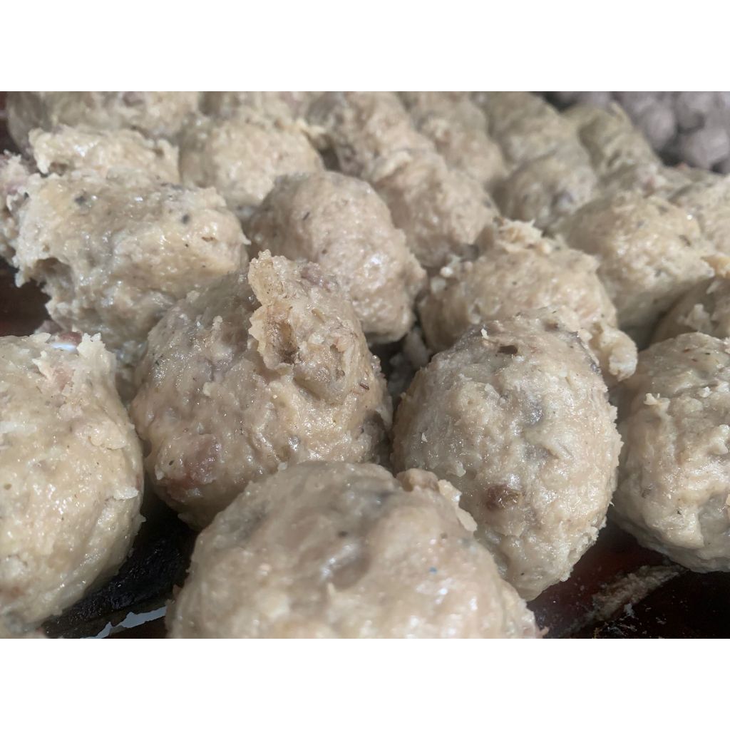 

1KG - ISI 10 BUTIR BASO AYAM URAT JUMBO RASA ORIGINAL BONUS BUMBU KUAH