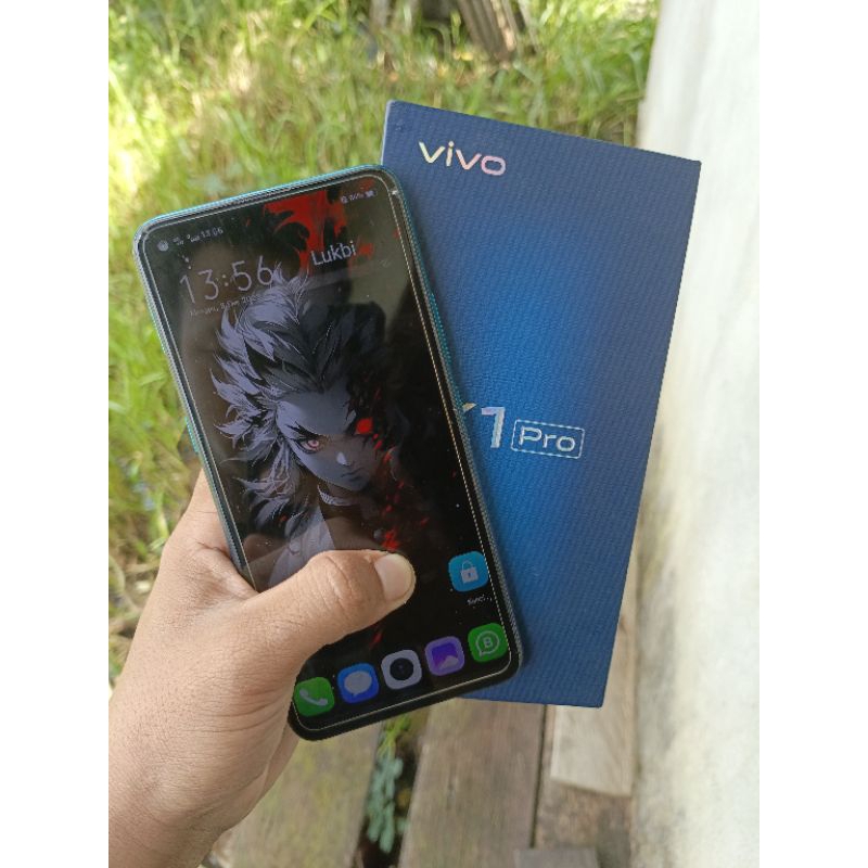 Vivo Z1 Pro Second