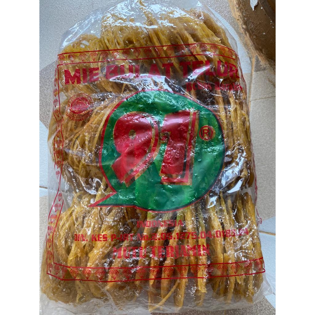 

KERUPUK MIE BULAT CAP 91 500gr/ KERUPUK MIE TELOR BULAT/ KERUPUK MEDAN 500GR/KERUPUK ASINAN