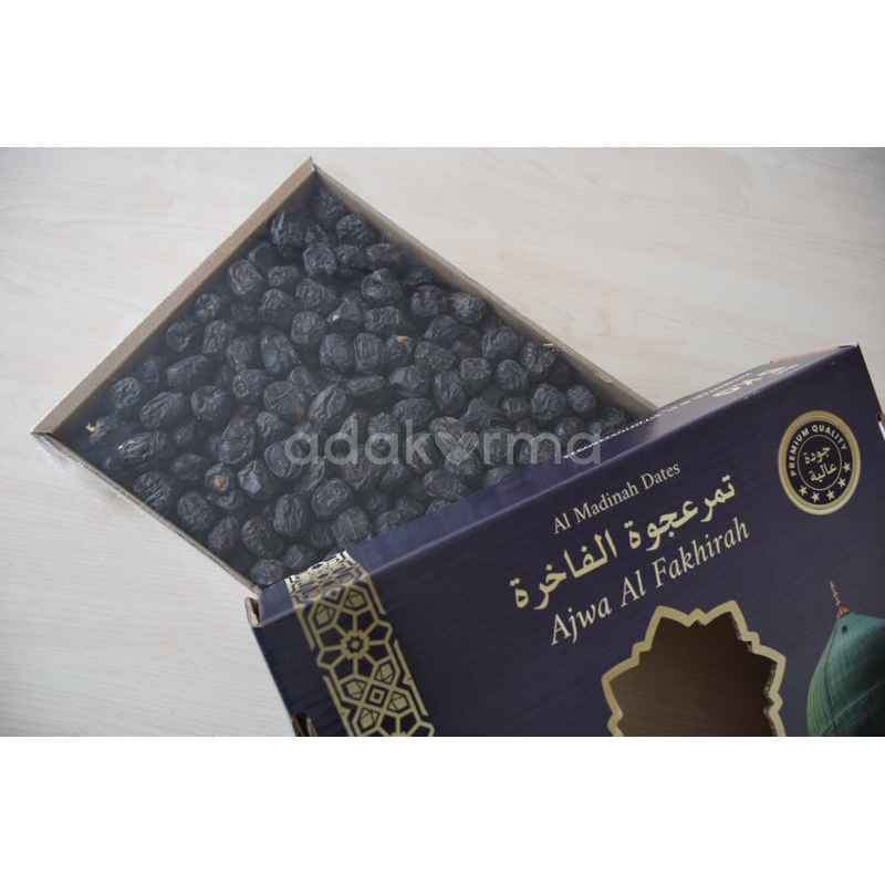 

Kurma Ajwa Al Fakhirah Kurma Nabi 5kg / Kurma Ajwa Madinah