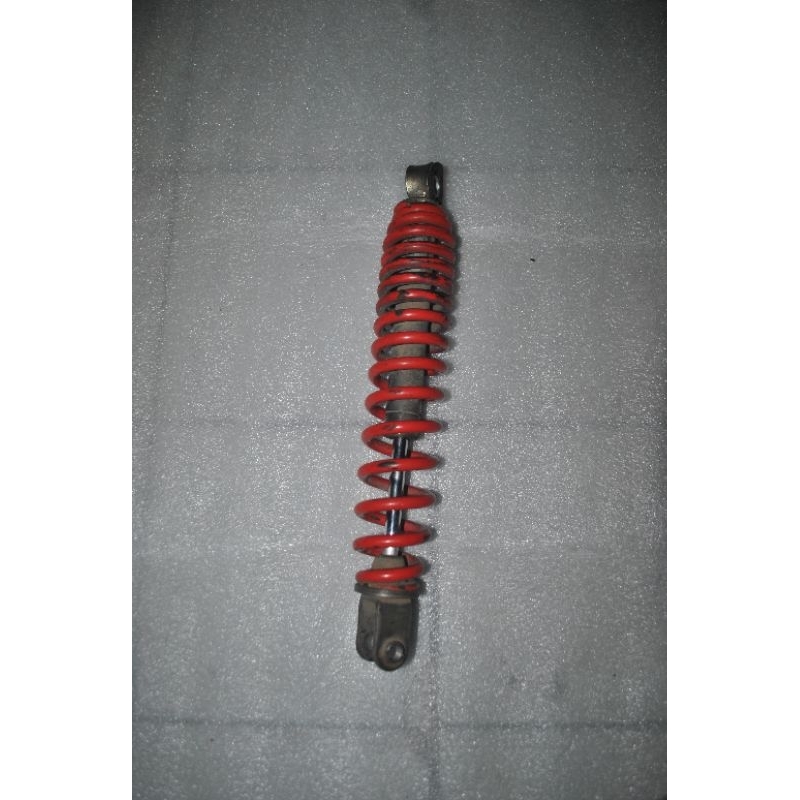 Shock belakang suzuki spin 125