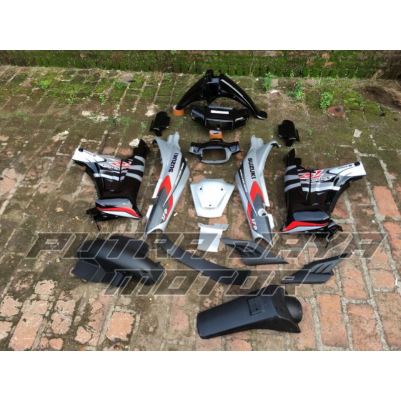 bodi satria ru lumba hitam silver kap satria r lumba dek bodi set satria ru satria r lumba fullset s