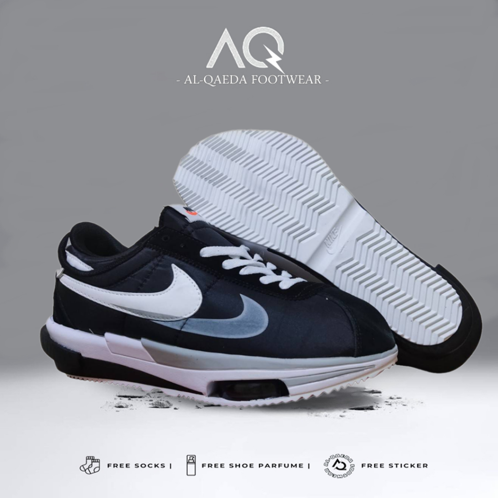 Sepatu Sneakers Olahraga Pria Nk Cortez X Sacai Black White PK BNIB
