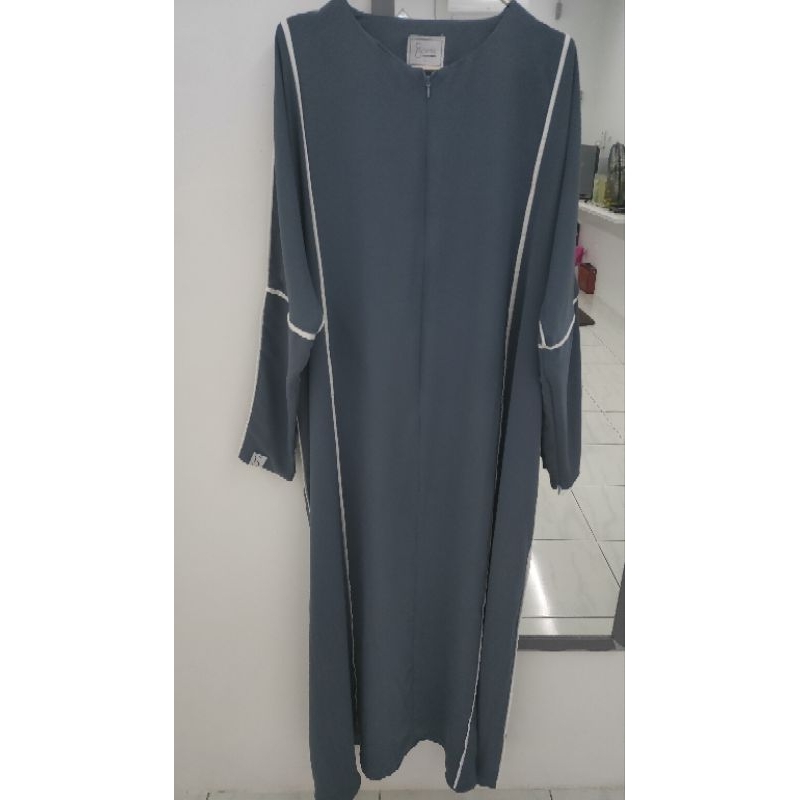 Preloved Line Abaya BySofni