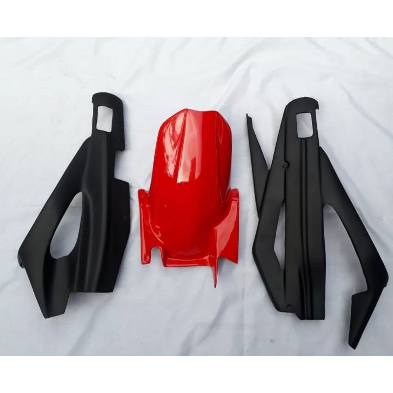 cover arem dan topi arem PNP ke cbr150 dan cb150 model CBR250RR