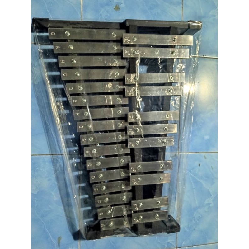 MARCHING BELL / BELYRA