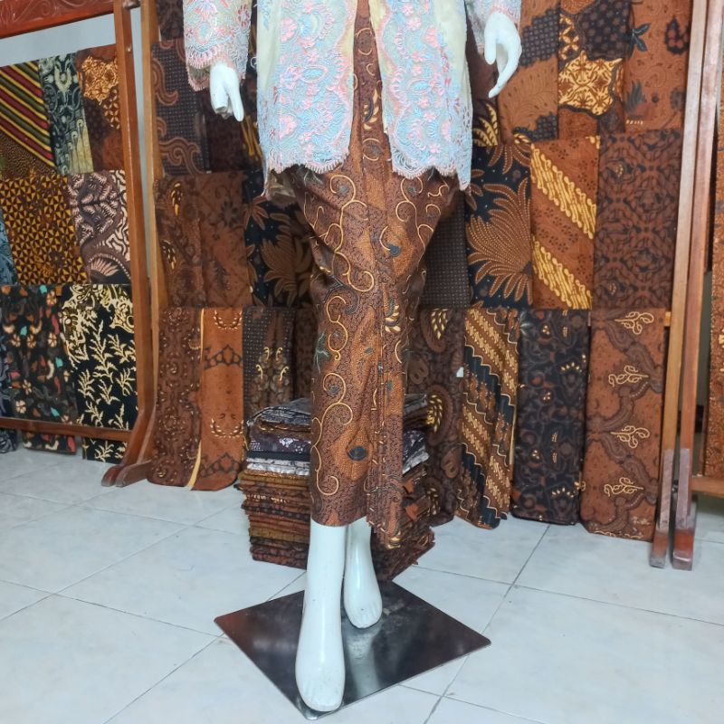 Rok Wiru Jarik Batik Wahyu Anggur Bawahan Kebaya Beskap Among Tamu Bridesmaid Pager Ayu