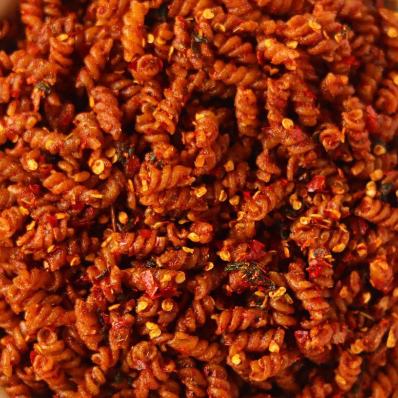 

Makaroni spiral Extra pedas Daun jeruk & Balado isi 1kg/1000 gram gfyqh