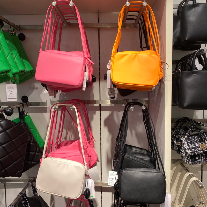 Tas / Sling Bag H&M Original Store