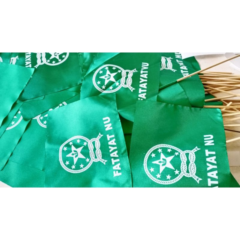 Bendera Tangan Fatayat NU
