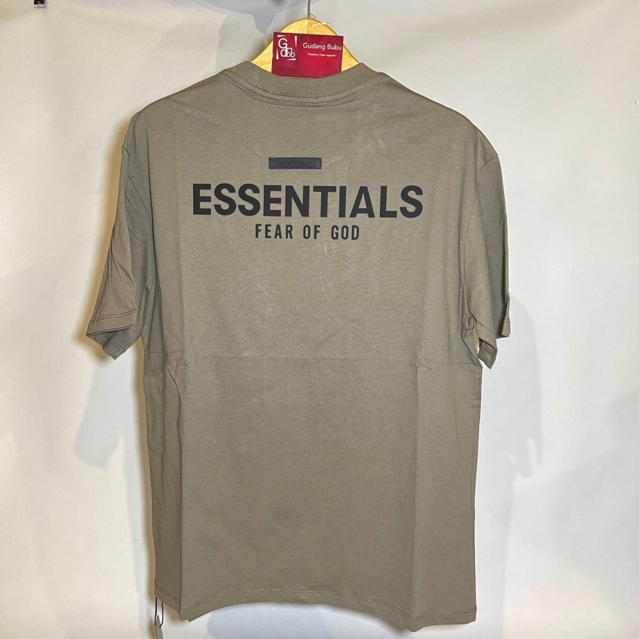 Tshirt Essentials Fear Of God (FOG) SS21 Taupe Tee BNIP - M
