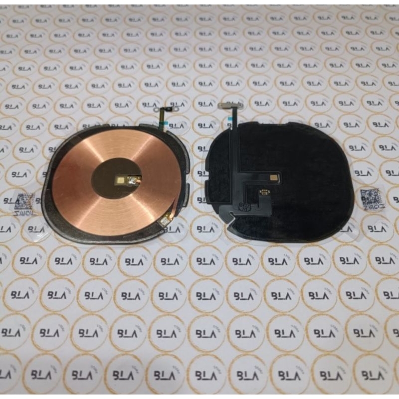 FLEXIBLE NFC / FLEXIBEL WIRELESS CHARGER IPHONE XR ORIGINAL