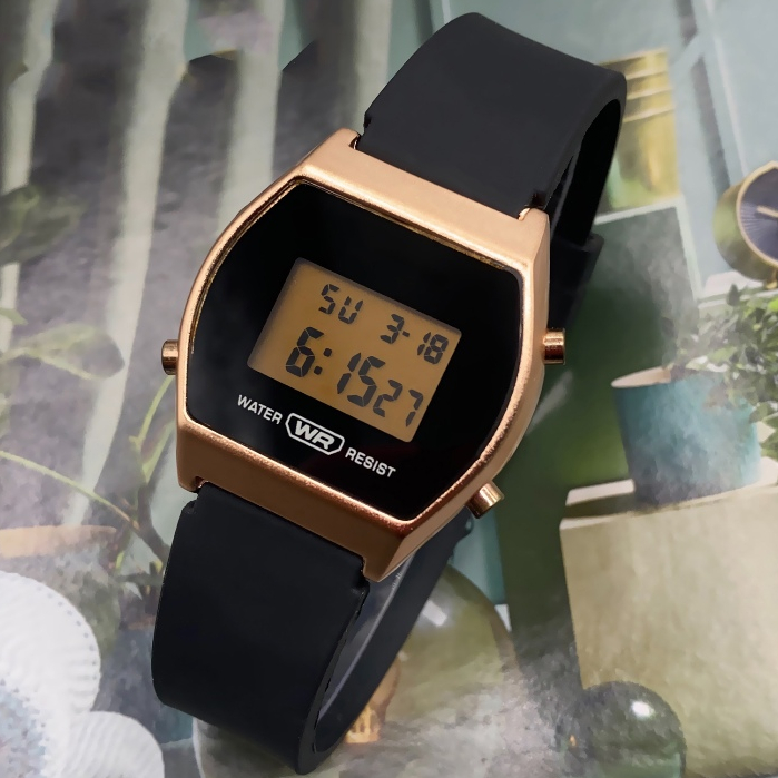 Jam Tangan Fashion Digital Body Besi Pria&amp;Wanita