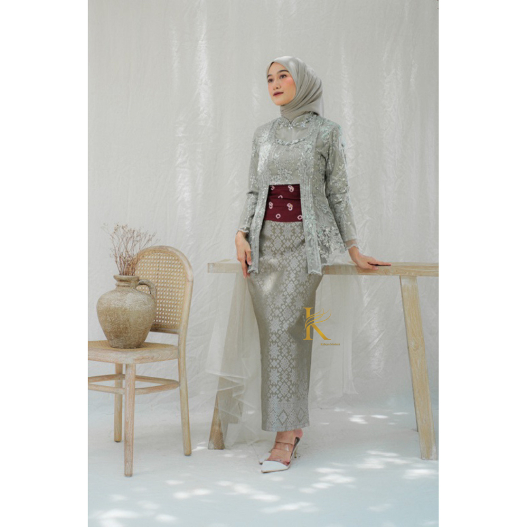 Amyra Kutubaru | Kebaya Kutubaru Set Wanita Kebaya Lamaran Kebaya Wisuda Tunangan