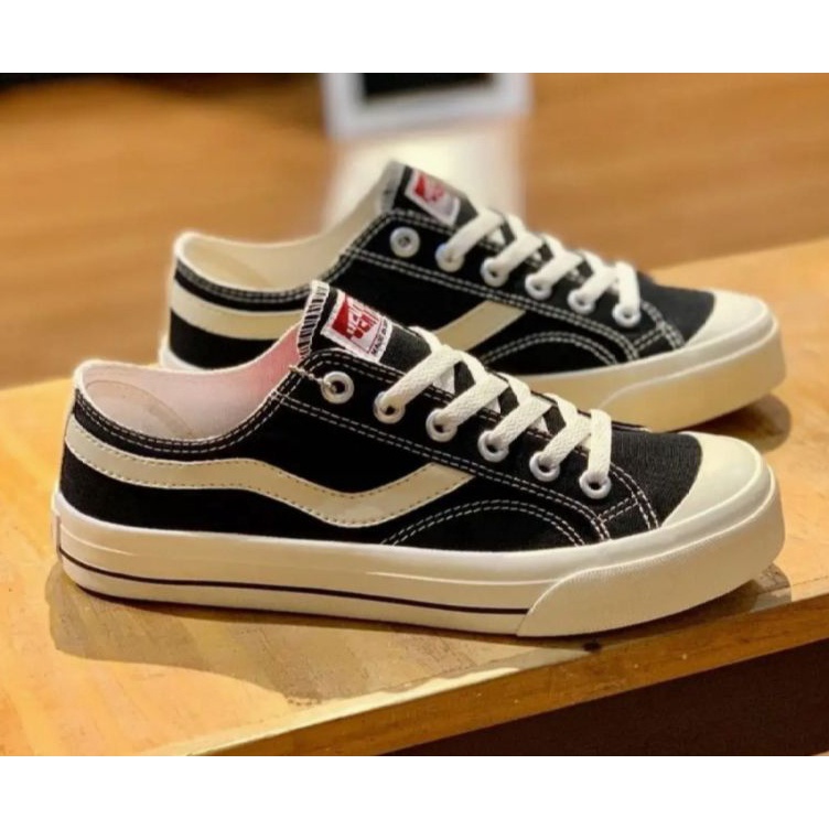 Dijual SEPATU VENTELA/VENTELA PUBLIC LOW/SEPATU SANTAI/SEPATU VENTELA PENDEK/SEPATU PREMIUM/VENTELA 