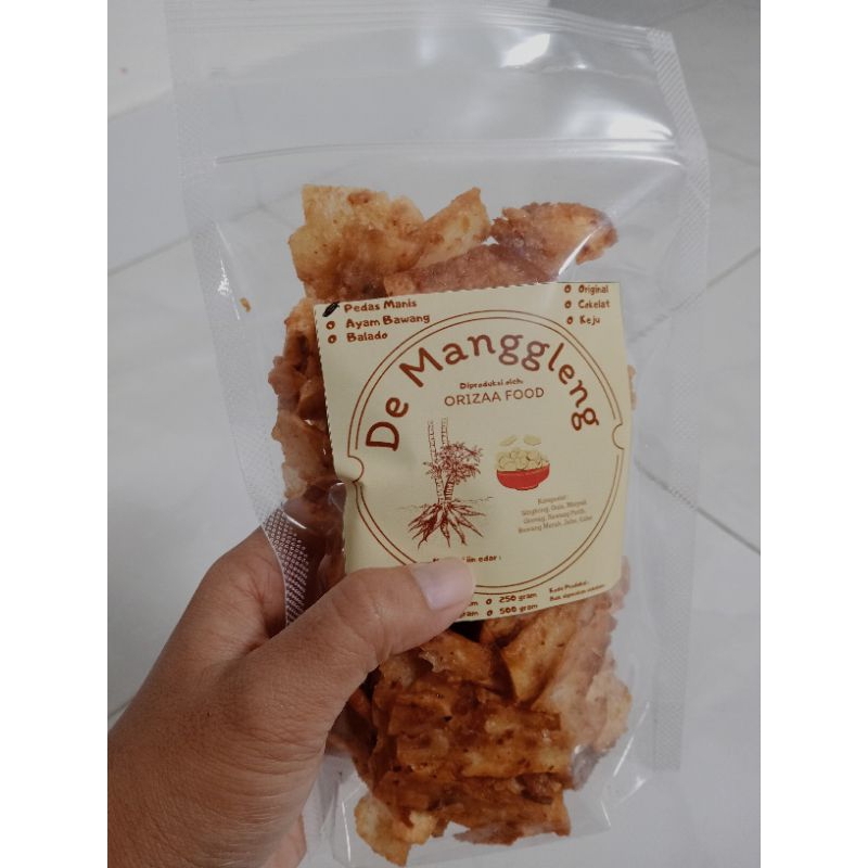 

Cemilan/Snack Keripik Singkong De Manggleng ( Rasa Pedas Manis ) Best Seller