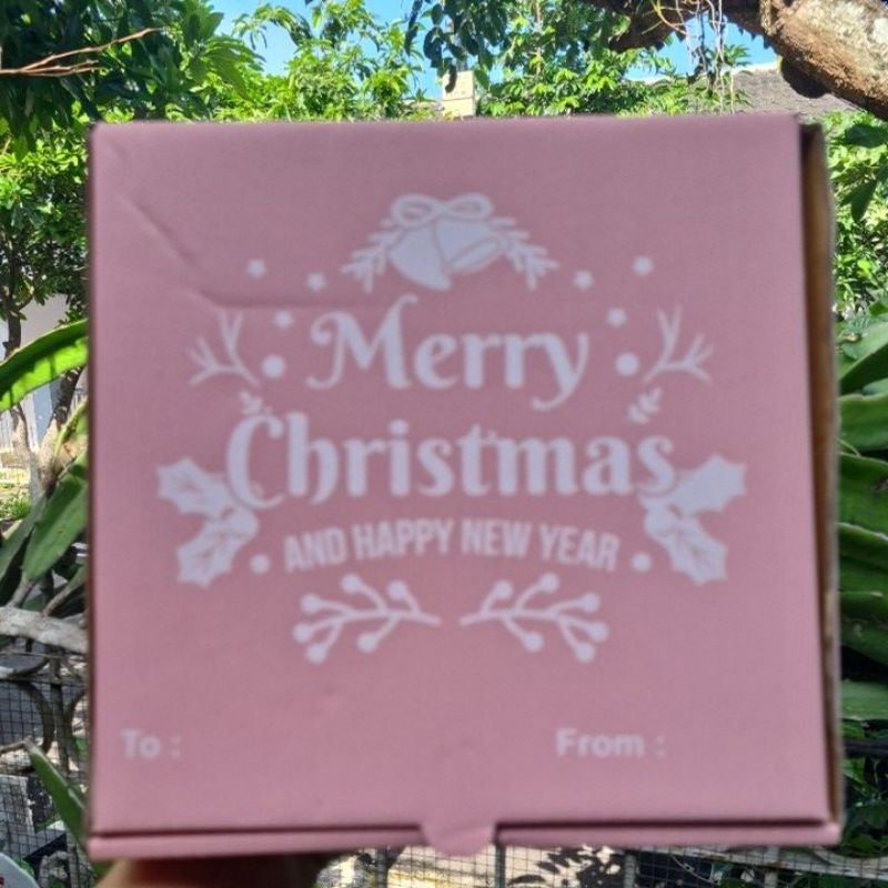 

Hampers Natal Piring