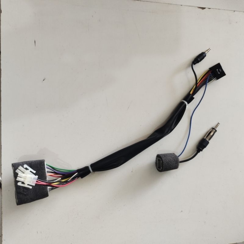 SOKET PNP HEAD UNIT ANDROID TAPE MOBIL UNTUK ISUZU PANTER