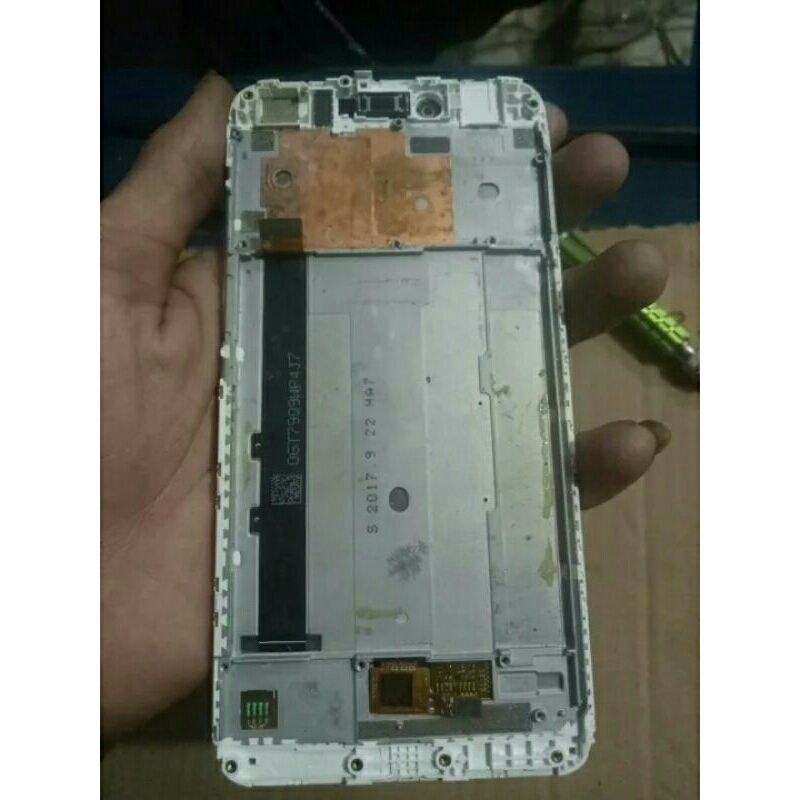 lcd ts hp xiomi redmi not 5a tapi lcd kuning tapi sentuh normal ori cabutan normal udah tested