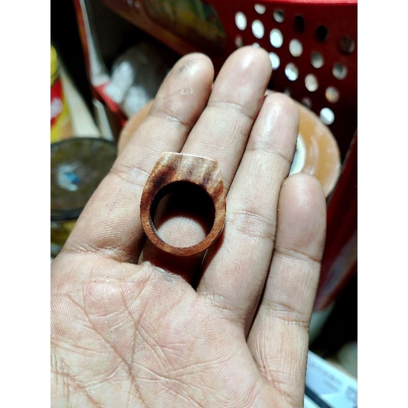 Cincin Kayu Setigi Darat Motif Emban/Akik
