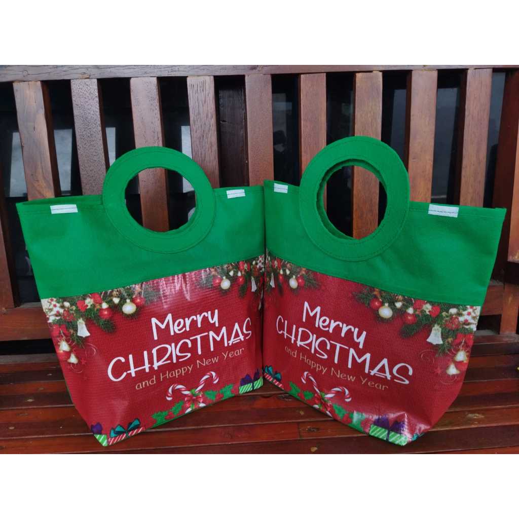 

TAS NATAL PEGANGAN BULAT TERBARU