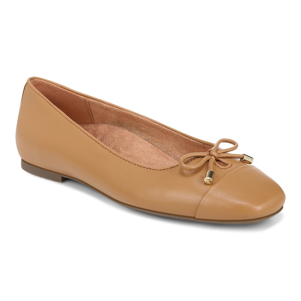 Vionic Klara Camel Flat Shoes Wanita