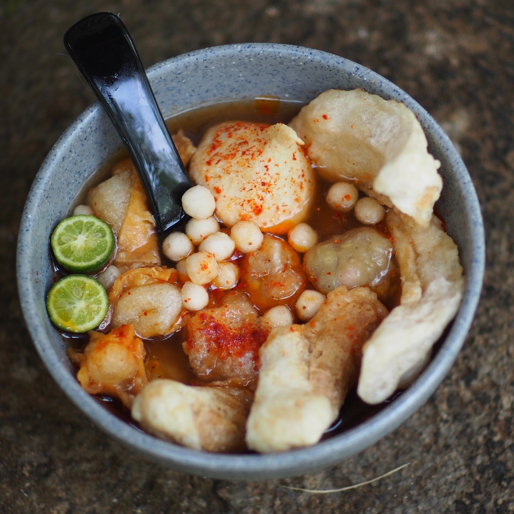 

Baso Aci Tulang Cabe Ijo Merah