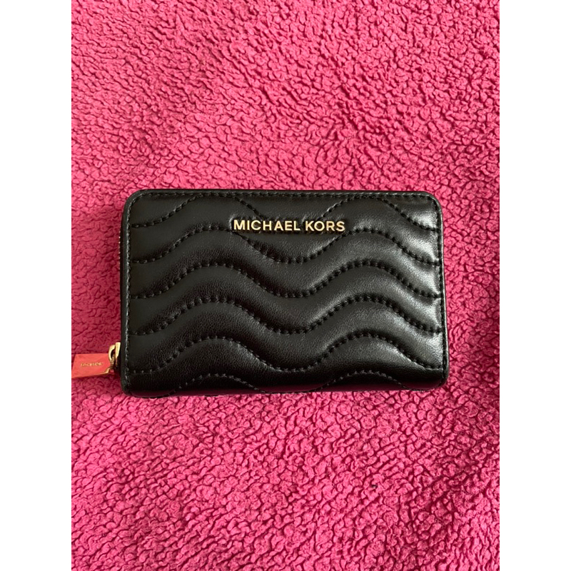 Dompet kartu Michael Kors warna hitam