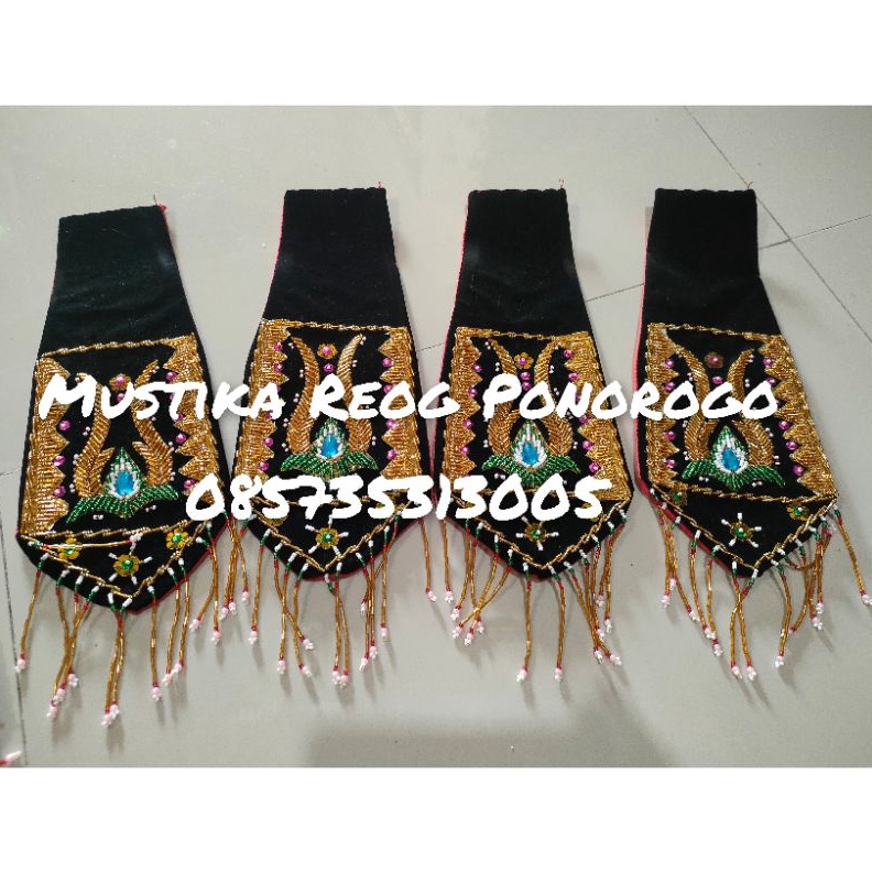 Star Boro-boro jatil.boro.boro-boro.kostum jatil.jatil ?