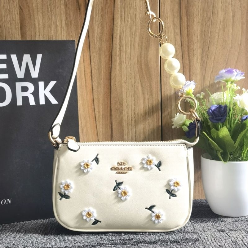 coach nolita daisy