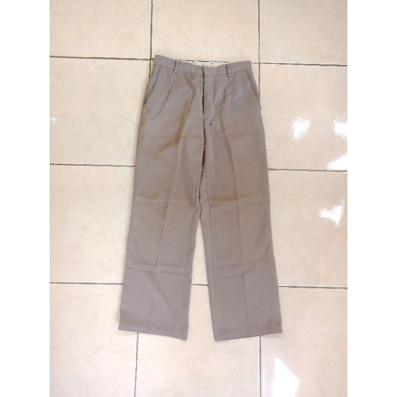 CELANA BAHAN LAWELL