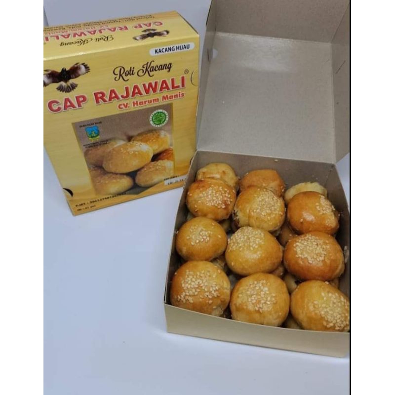 

Roti kacang cap rajawali