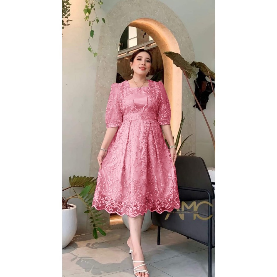 Pilih Ini O2 Fashion / Dress Natalia/ dress brukat/ dress tile mutiara/ dress cantik/ dress tile mod
