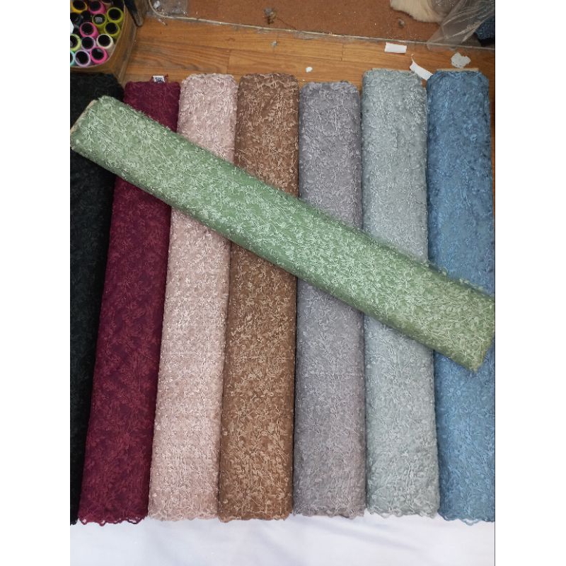 KAIN KEBAYA MOTIF SAKURA/TILE BORDIR MOTIF SAKURA