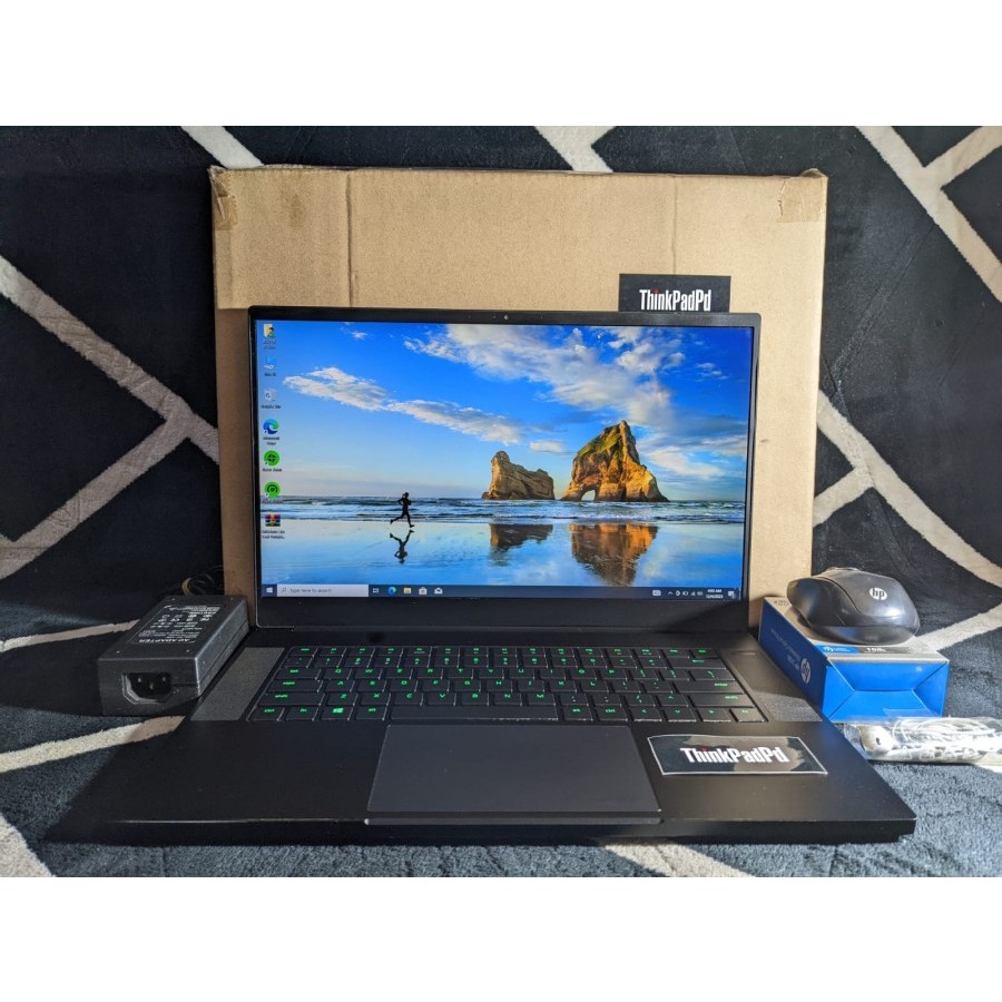 Laptop Gaming Razer Blade 15 Backlight Core i7 8750H Nvidia GTX 1070