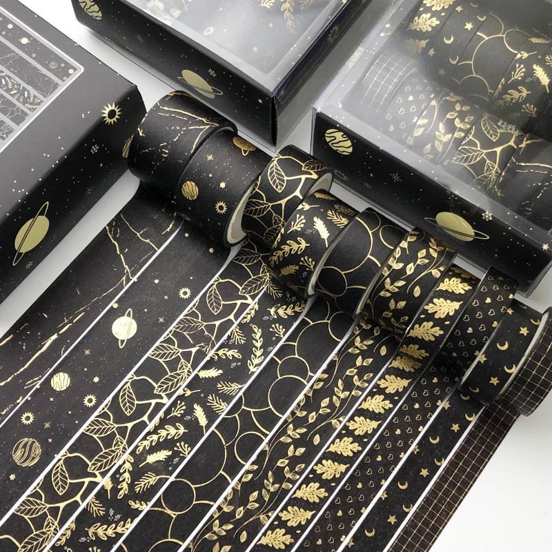 

(READY) 10 ROLL GOLD FOIL BLACK ELEGANT WASHI TAPE BOX | hampers masking tape bujo bullet journal journaling postcard scrapbook selotip motif jepang galaxy star night angkasa antariksa kartu pos daun dekor anak diy marble unik mermaid motif bintang lucu