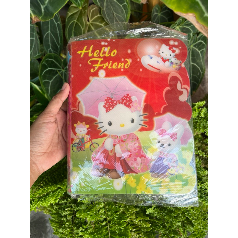 

buku binder hellokitty