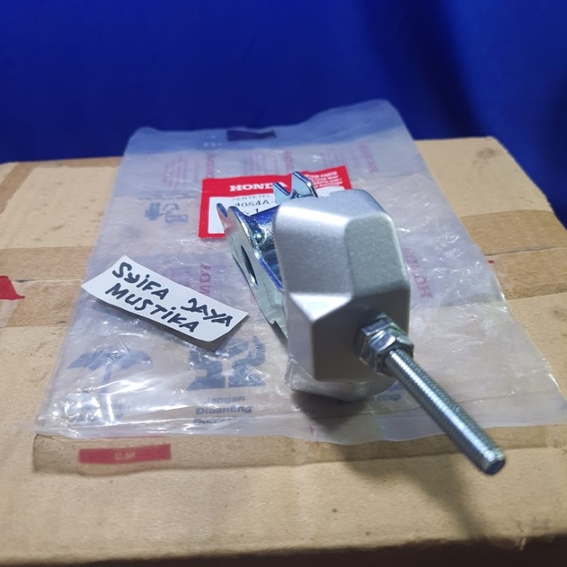 setelan rantai cb150x cbr 150r k45 g n r tutup arm setelan rante new cbr cb150x