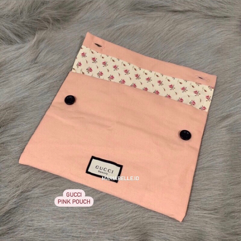 GUCCI - Signature Pouch