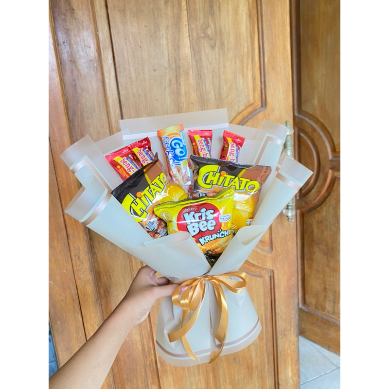 

ettra | buket wisuda/buket snack/buket murah