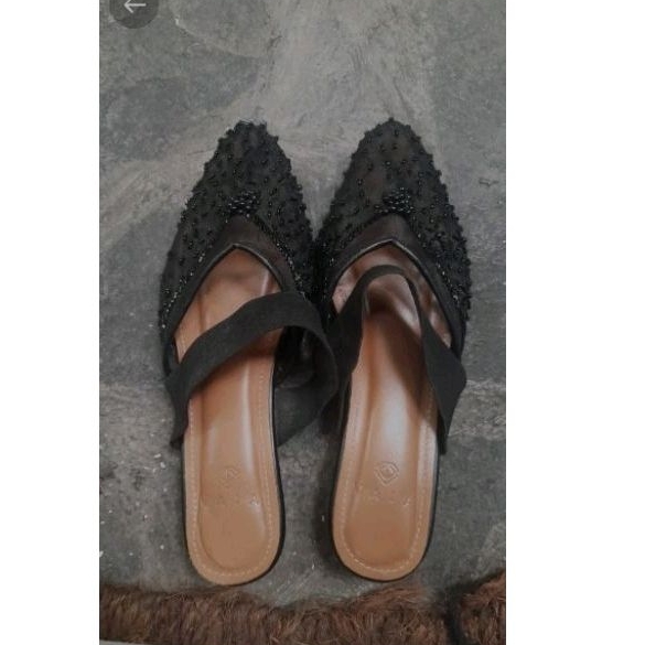 Preloved Vaia Mules Size 38