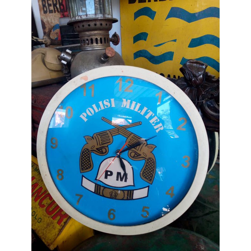 JAM IKLAN LAWAS/BARANG ANTIK/BARANG KUNO/BARANG LAWAS/JAM DINDING/JAM DINDING IKLAN KUNO
