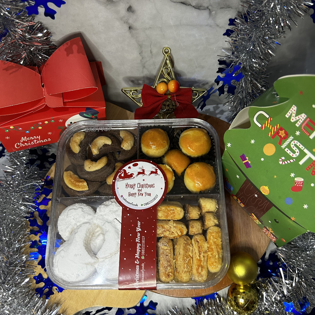 

HAMPERS NATAL CAROL HAMPERS