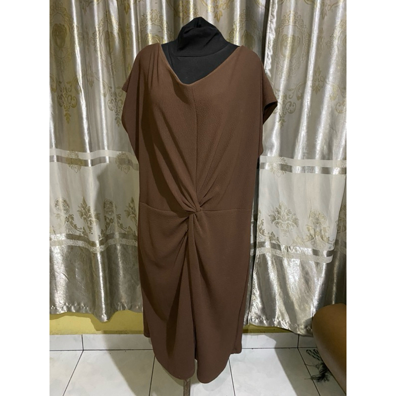 PRELOVED BNB49 HARAP BACA DESKRIPSI - Dress bigsize brand Salestock/ Preloved Dress plus size/DRESS 