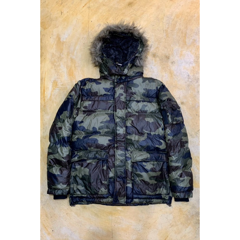Uniqlo Camo Puffer Down Jacket