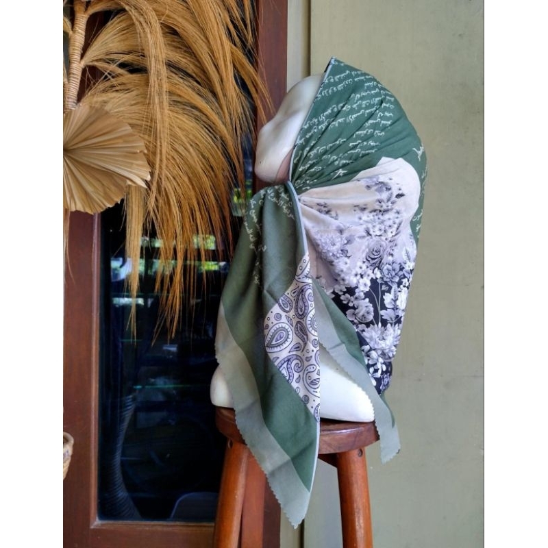 kerudung motif Arab/hijab segiempat motif arab//hijab premium