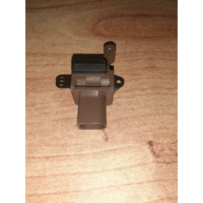 IC ALTERNATOR INNOVA BENSIN DIESEL REBORN FORTUNER VRZ VOXY