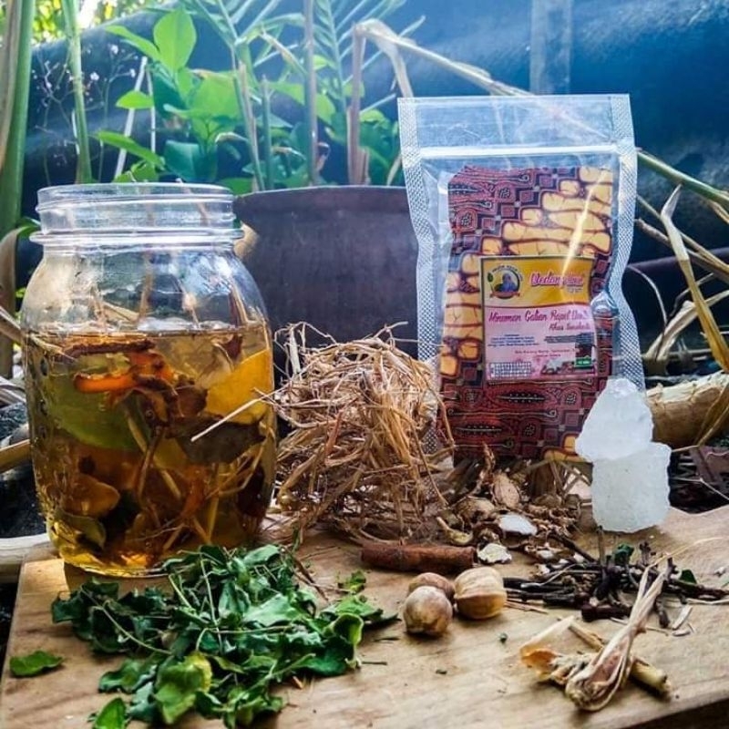 

wedang uwuh khusus wanita plus daun sirih & manjakani (3pcs)