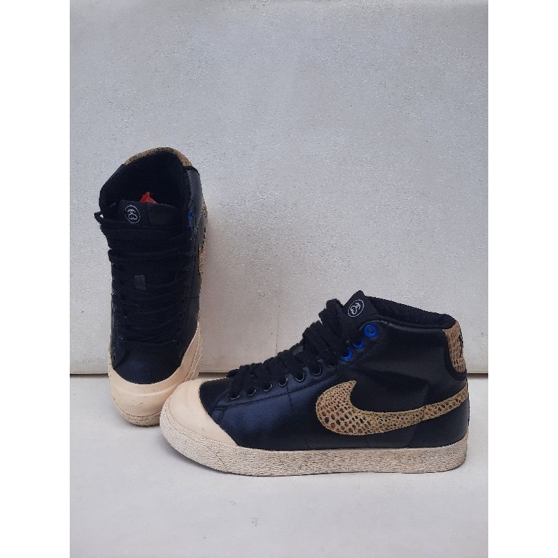 NIKE BLAZER X STUSSY