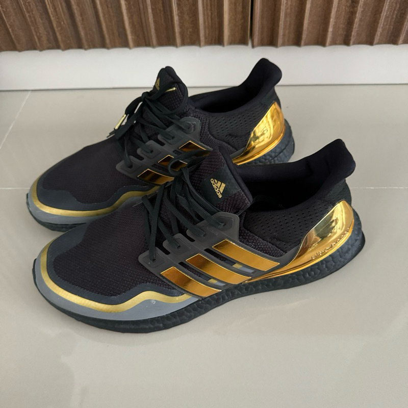 adidas ultraboost black gold original